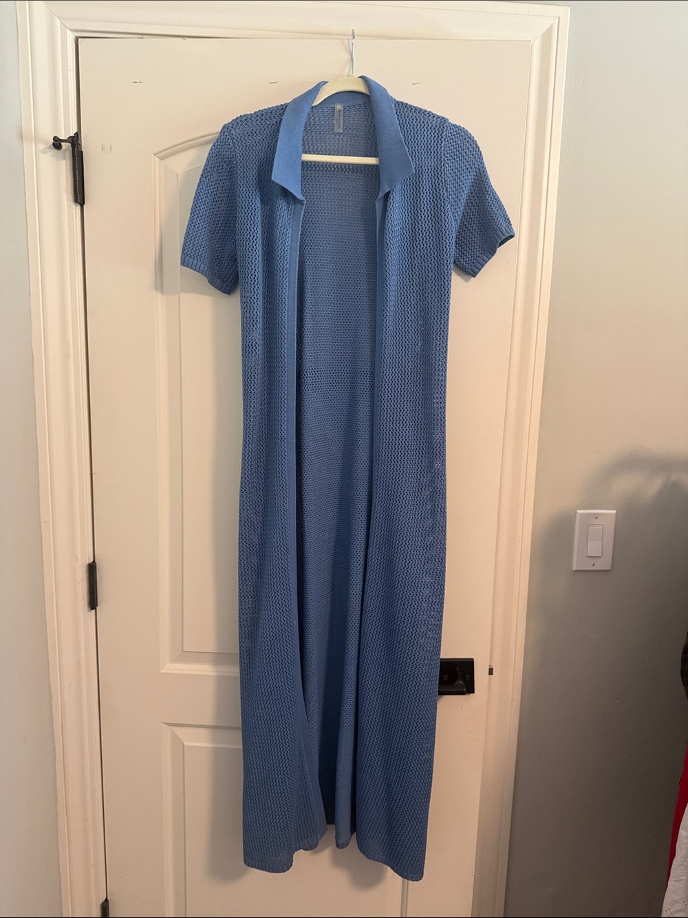 DEVON WINDSOR Blue Knit Short-Sleeve Swim Coverup